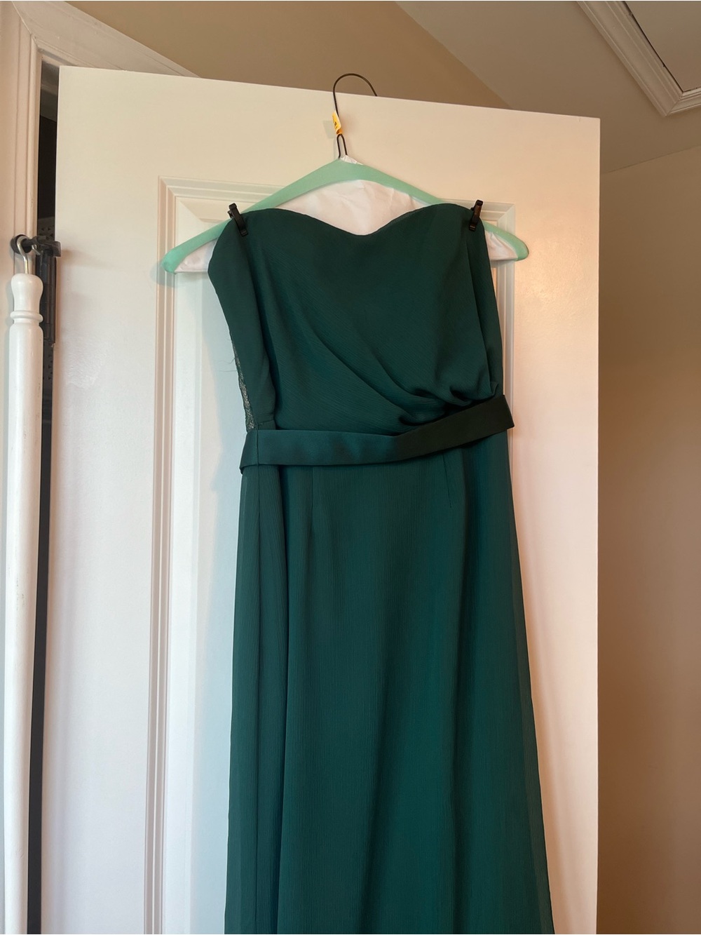 Vera Wang Chiffon Strapless Emerald Green Evening Dress
